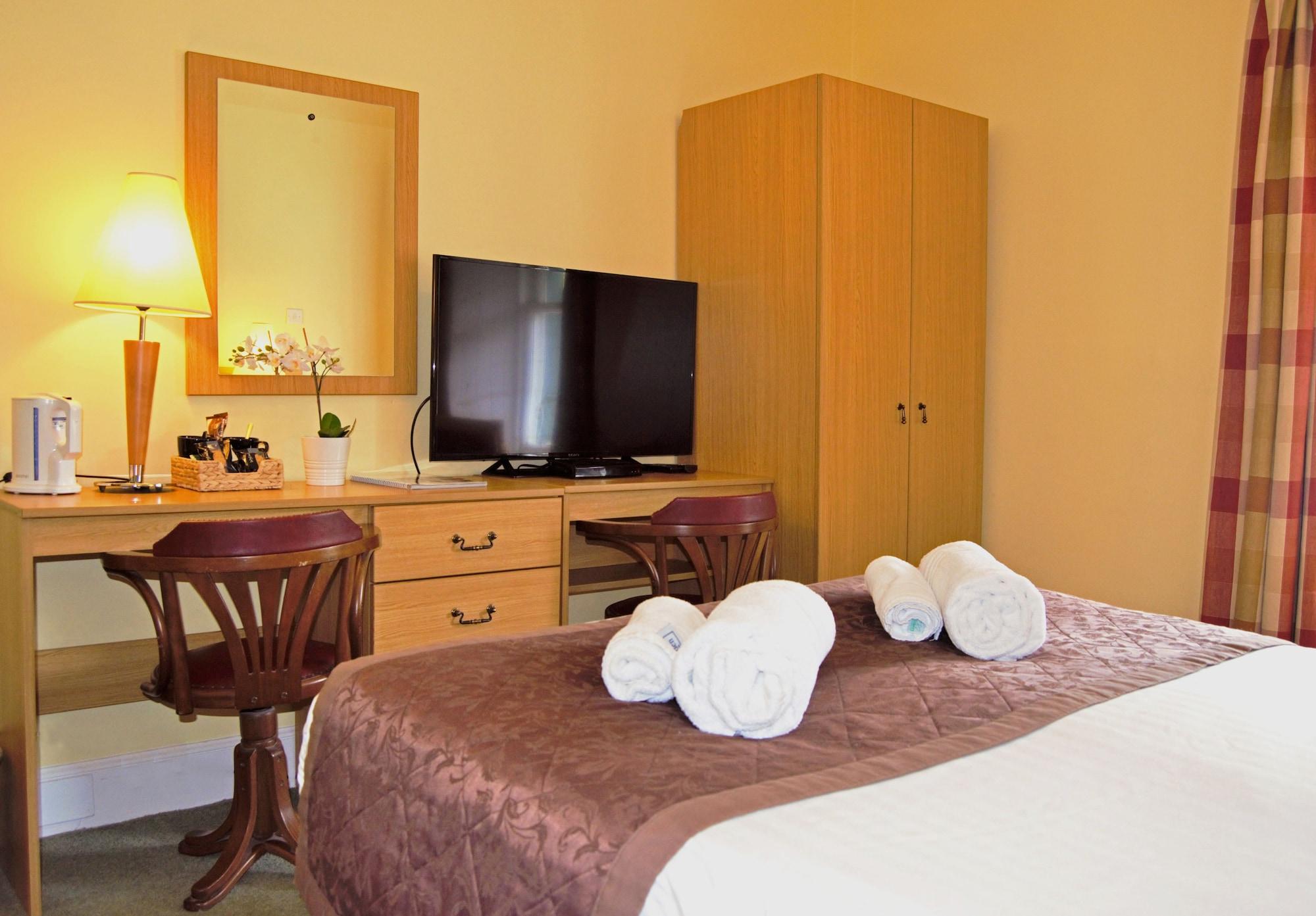Bridge Of Cally Hotel Εξωτερικό φωτογραφία